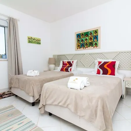 Luna - Golf View By Dalma Portuguesa * Branqueira